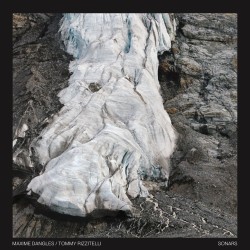 Maxime Dangles & Tommy Rizzitelli / ft  CraigWalker -France - Bug